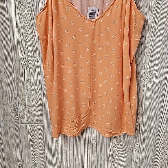 Torrid Washable Crinkle Gauze V-Neck Ruffle Strap Tank Women's Plus Size 1X NWT - Picture 3 of 9